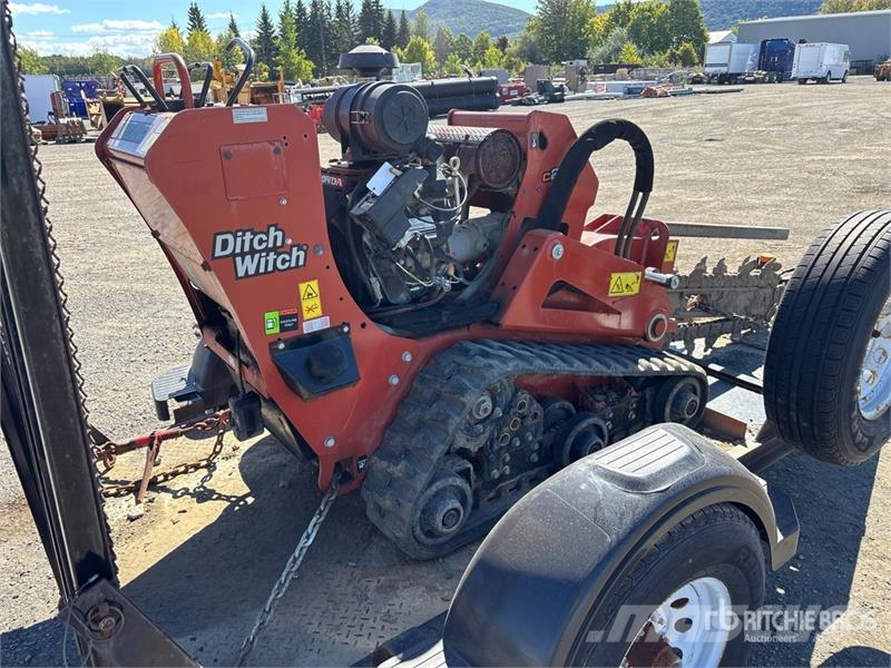 Ditch Witch C24X Freze za kopanje jarkov Trenčerji
