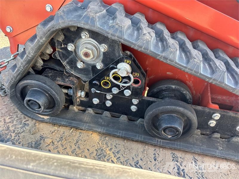 Ditch Witch C24X ماكينات حفر خنادق