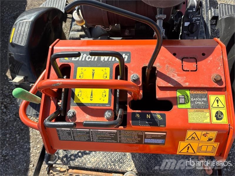 Ditch Witch C24X Freze za kopanje jarkov Trenčerji