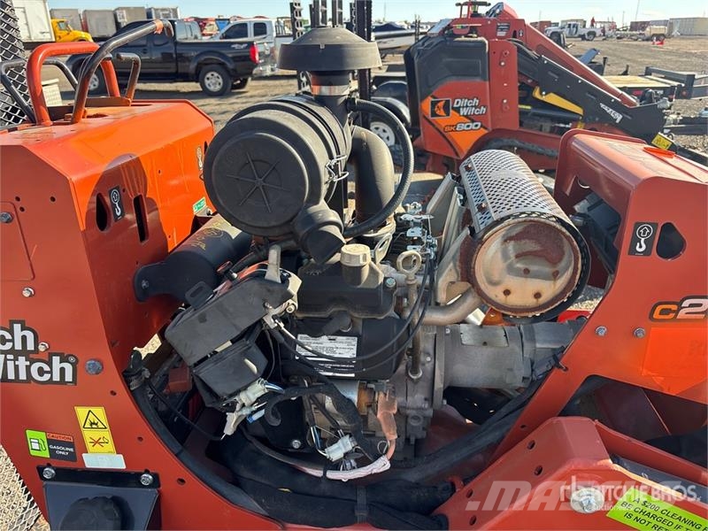Ditch Witch C24X ماكينات حفر خنادق