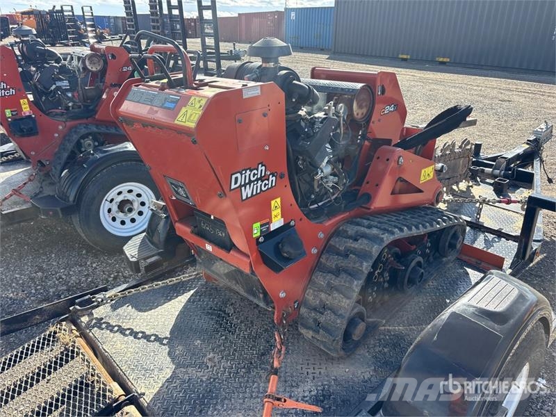 Ditch Witch C24X Freze za kopanje jarkov Trenčerji