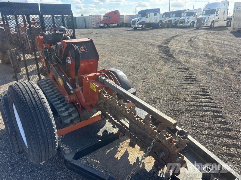 Ditch Witch C24X Scavafossi