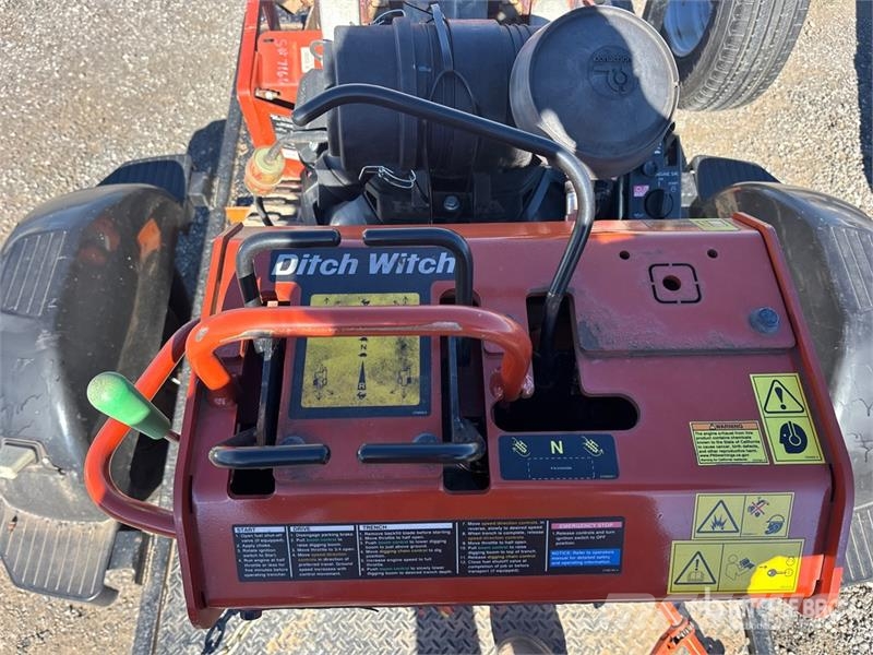 Ditch Witch C24X Pinnaselõikurid