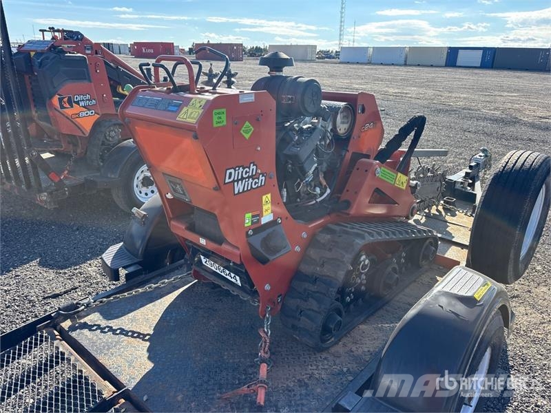 Ditch Witch C24X ماكينات حفر خنادق