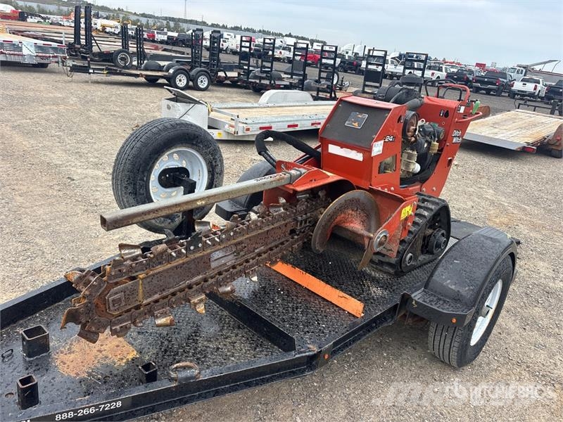 Ditch Witch C24X ماكينات حفر خنادق