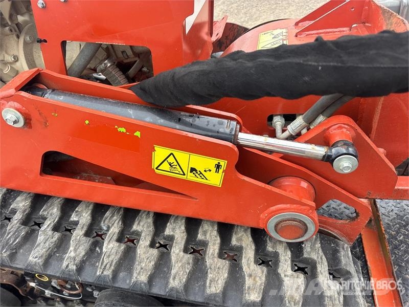 Ditch Witch C24X ماكينات حفر خنادق
