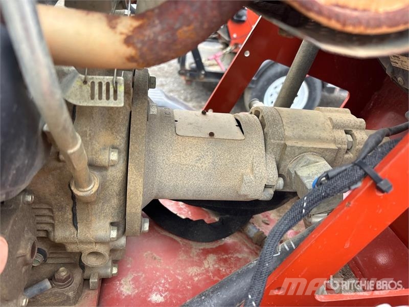 Ditch Witch C24X Rovokopači freze za kanale Trenčeri