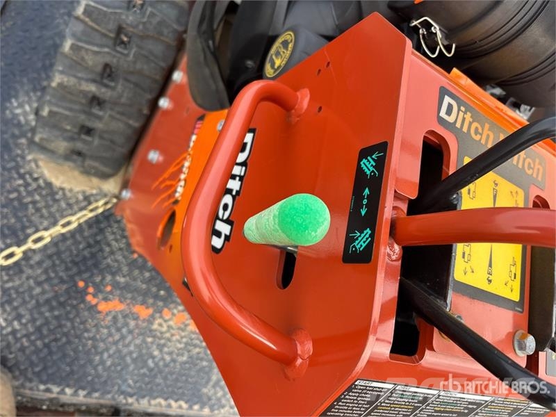 Ditch Witch C24X Sleuvengravers
