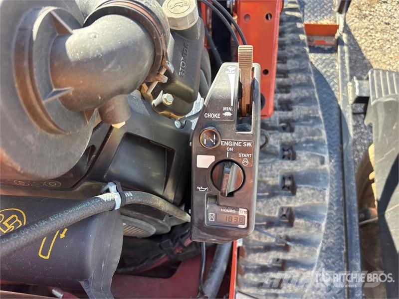 Ditch Witch C24X Freze za kopanje jarkov Trenčerji