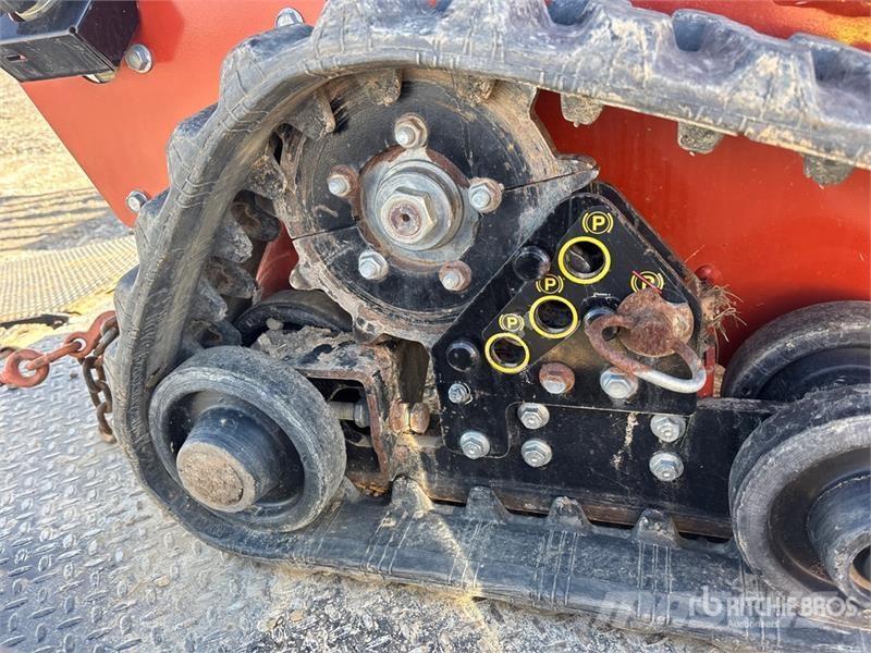 Ditch Witch C24X Freze za kopanje jarkov Trenčerji