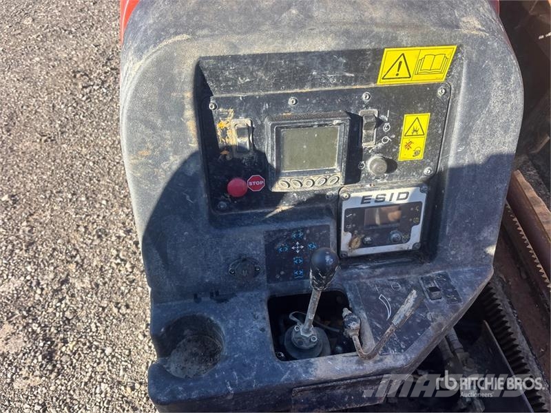 Ditch Witch JT10 Directional Drill Oprema za horizontalno usmereno bušenje