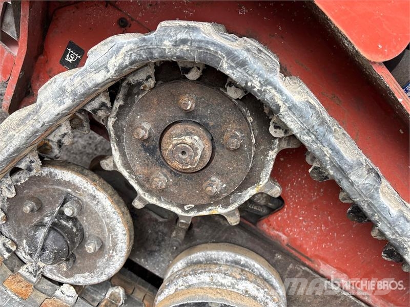 Ditch Witch SK752 Krautuvai su šoniniu pasukimu