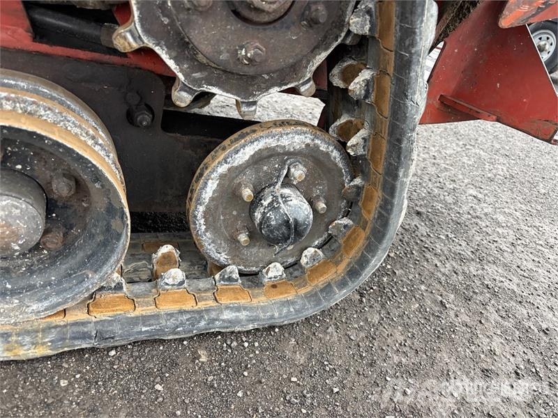Ditch Witch SK752 Krautuvai su šoniniu pasukimu