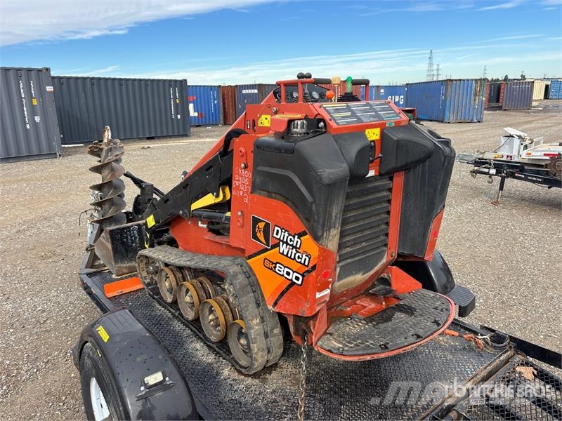 Ditch Witch SK800 Mini Compact Track Loader Kompaktlader