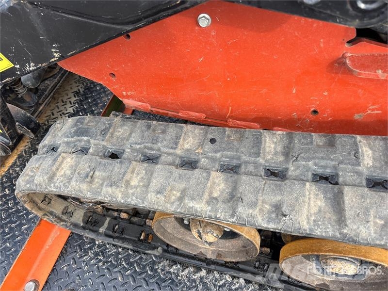 Ditch Witch SK800 Mini Compact Track Loader Kompaktlader