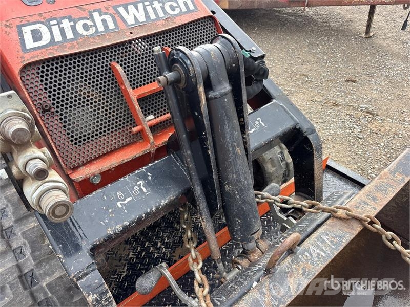 Ditch Witch SK800 Mini Compact Track Loader Kompaktlader