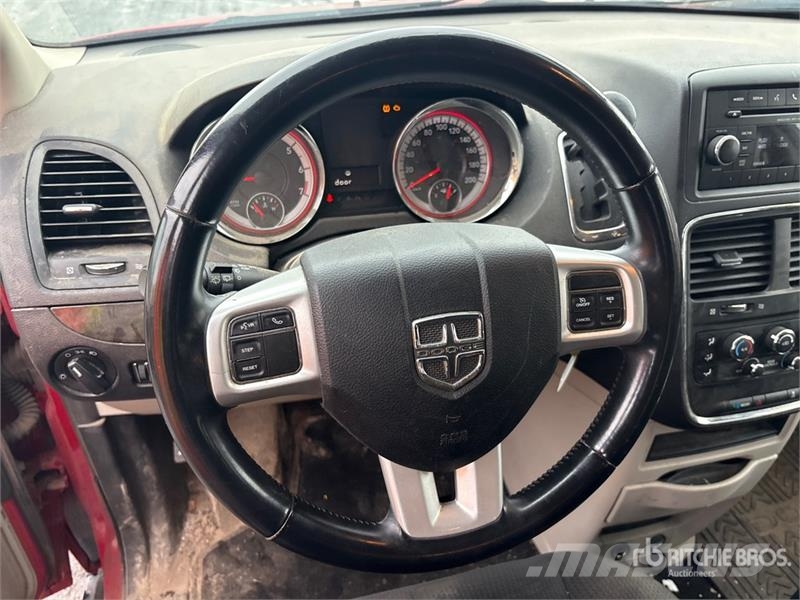Dodge Caravan Minivan Carros