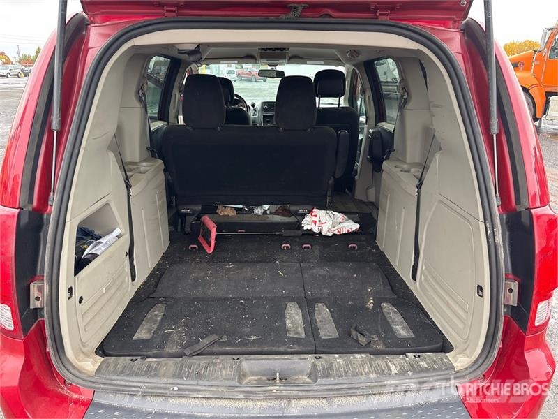 Dodge Caravan Minivan Carros