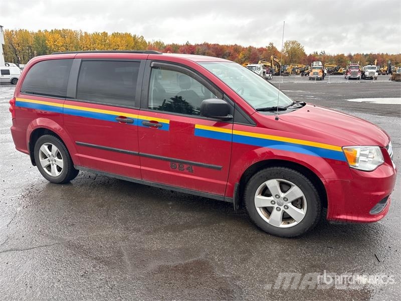 Dodge Caravan Minivan Carros