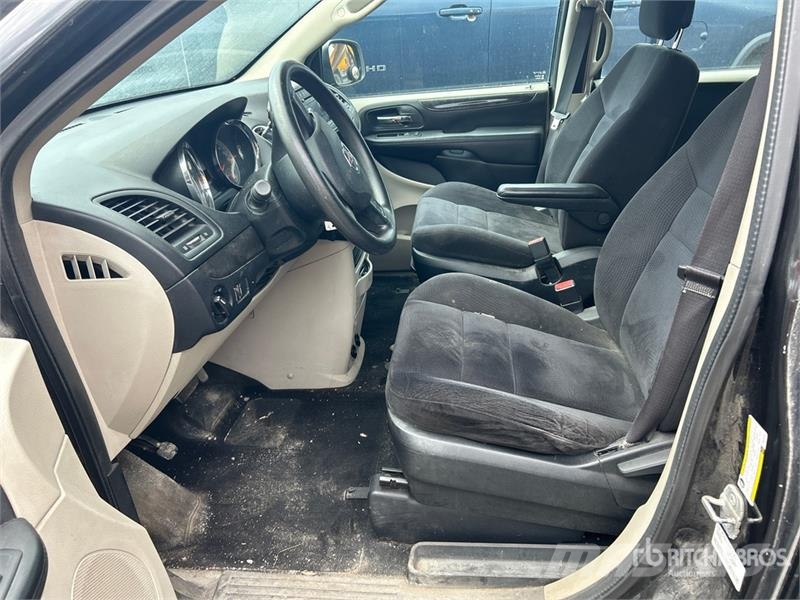 Dodge Grand Caravan Minivan (Inoperable) Автомобілі
