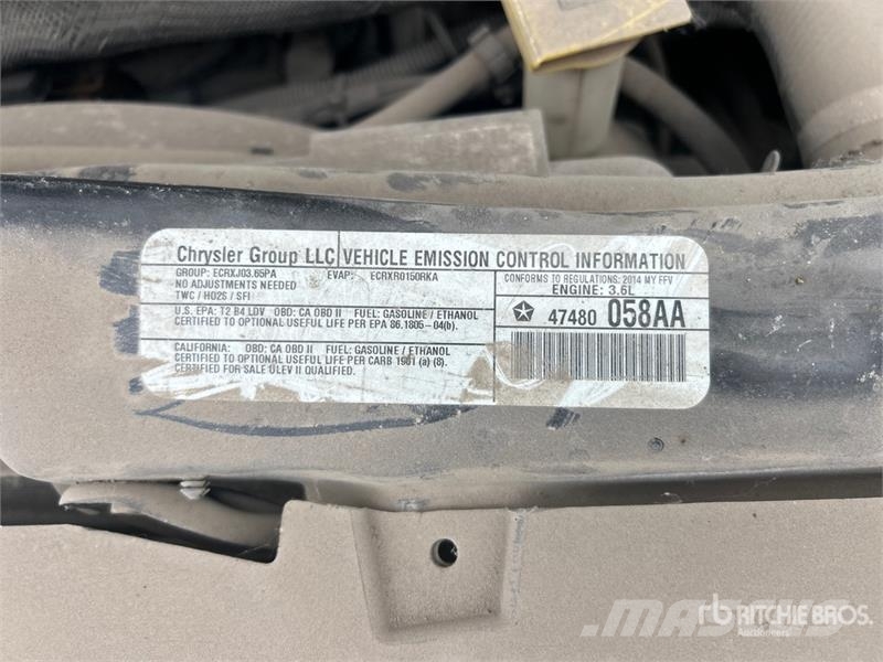 Dodge Grand Caravan Minivan (Inoperable) Автомобілі