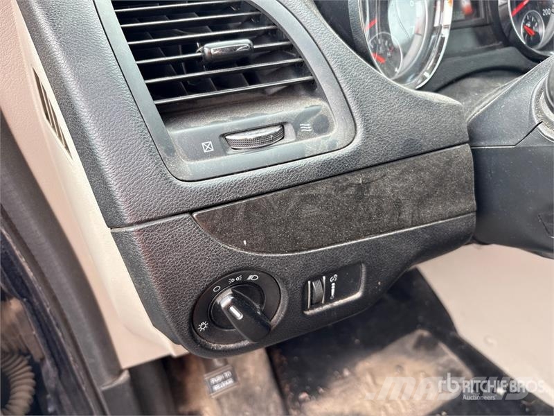 Dodge Grand Caravan SE Automobili