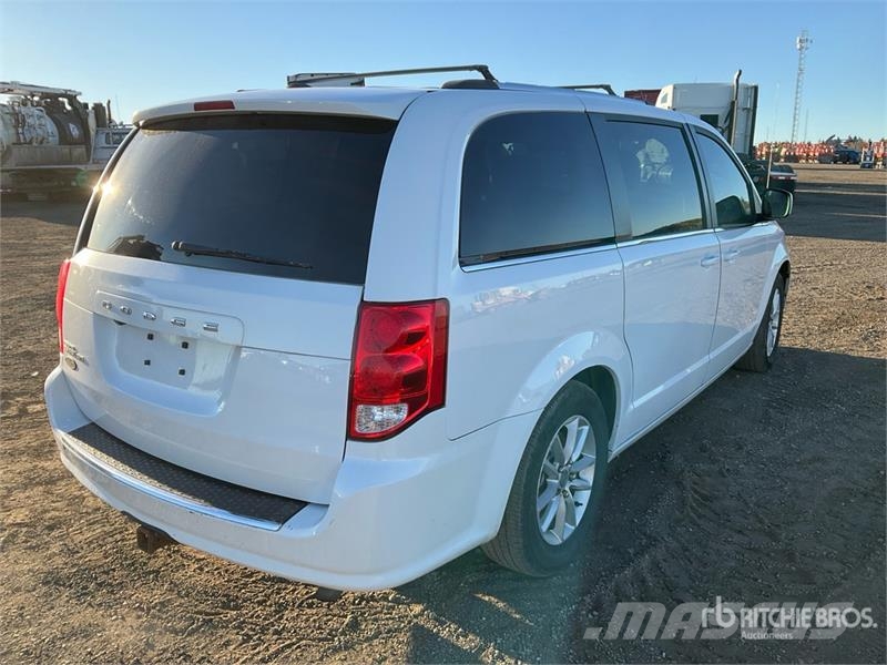 Dodge Grand Caravan SE Cars