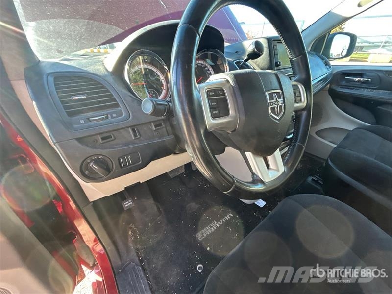 Dodge Grand Caravan SE سيارات