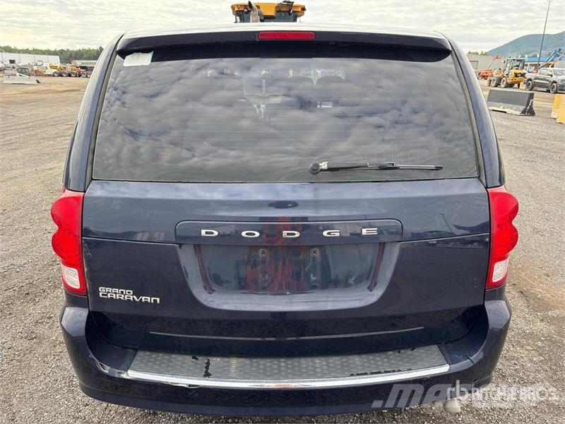 Dodge Grand Caravan SE Automobili