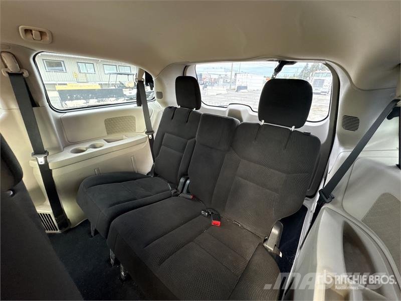 Dodge Grand Caravan SE Автомобілі