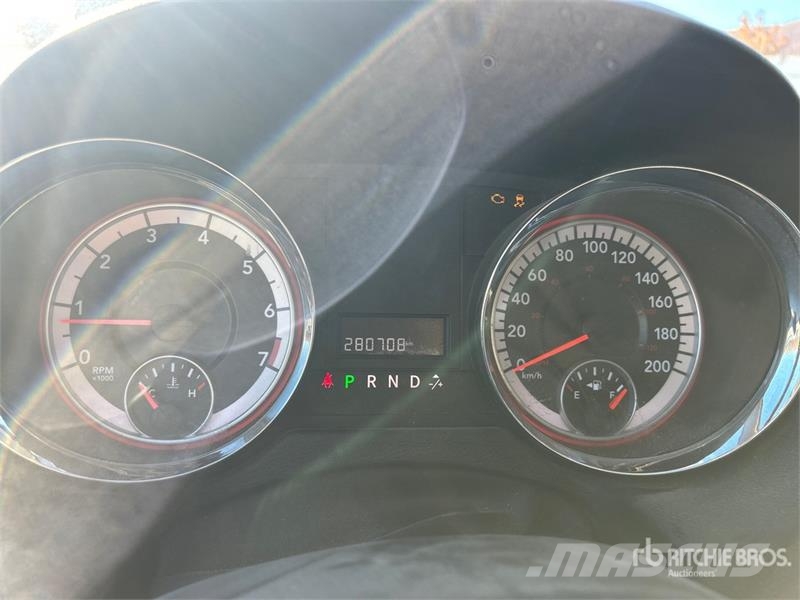 Dodge Grand Caravan SE سيارات