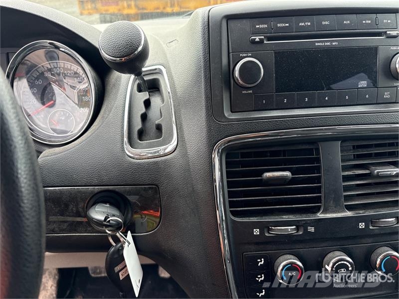 Dodge Grand Caravan SE Автомобілі