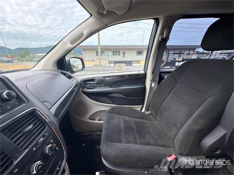 Dodge Grand Caravan SE Automobili