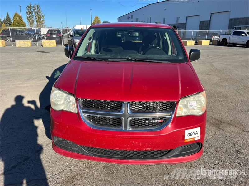 Dodge Grand Caravan SE سيارات