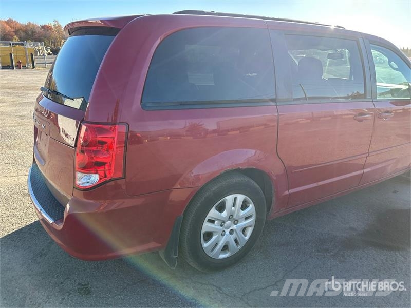 Dodge Grand Caravan SE سيارات