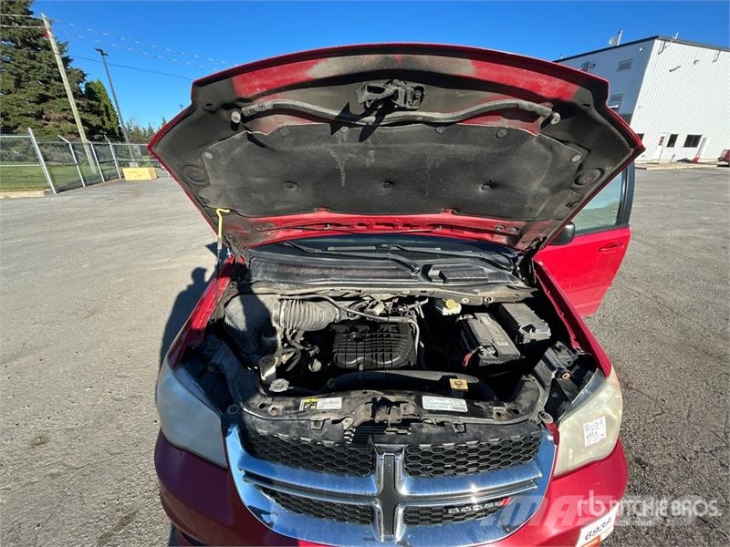 Dodge Grand Caravan SE سيارات