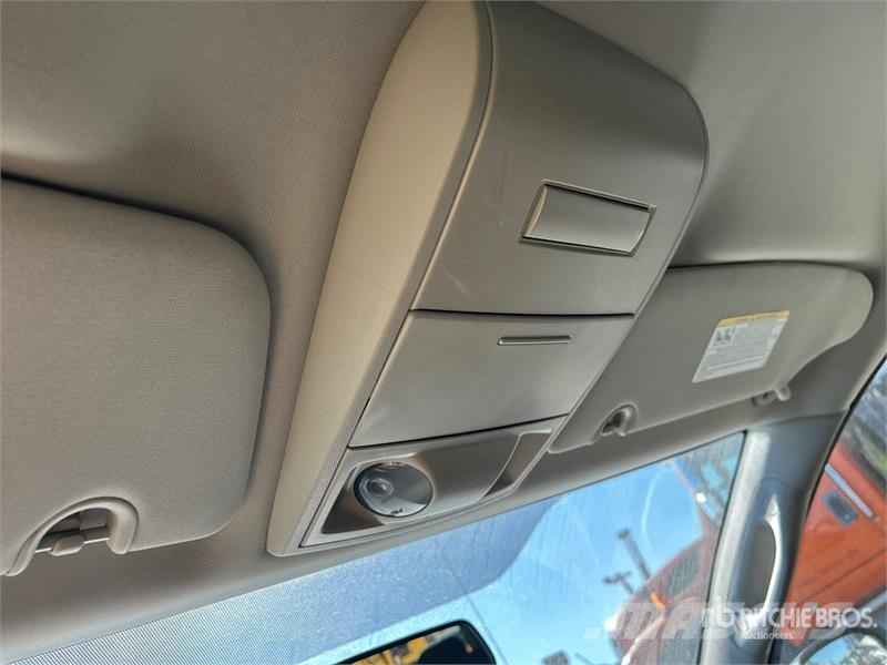 Dodge Grand Caravan SXT Minivan سيارات