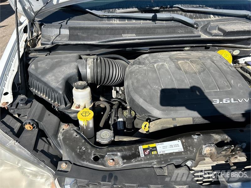 Dodge Grand Caravan SXT Minivan سيارات