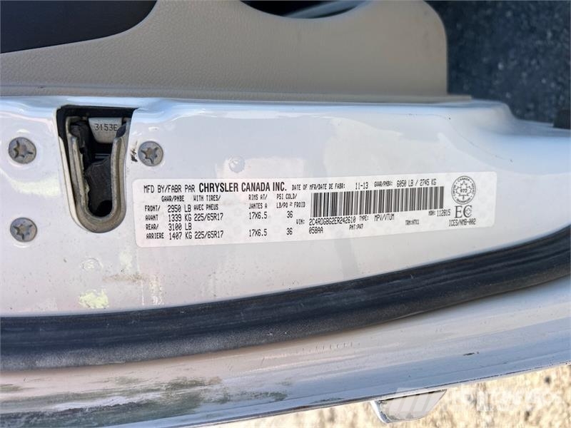 Dodge Grand Caravan SXT Minivan سيارات