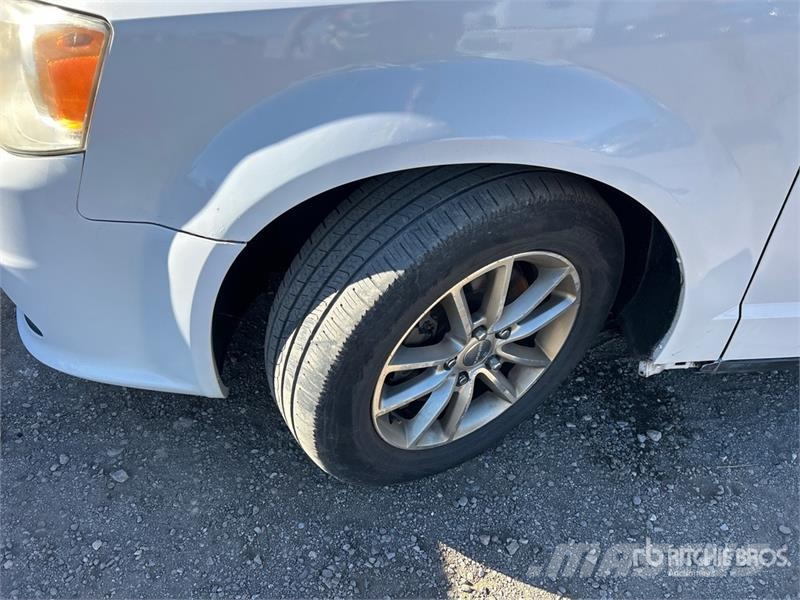 Dodge Grand Caravan SXT Minivan سيارات