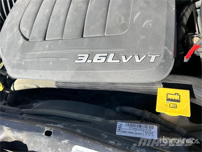 Dodge Grand Caravan SXT Minivan سيارات