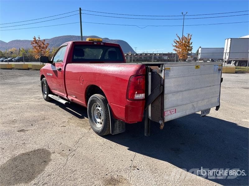 Dodge Ram 1500 Outro