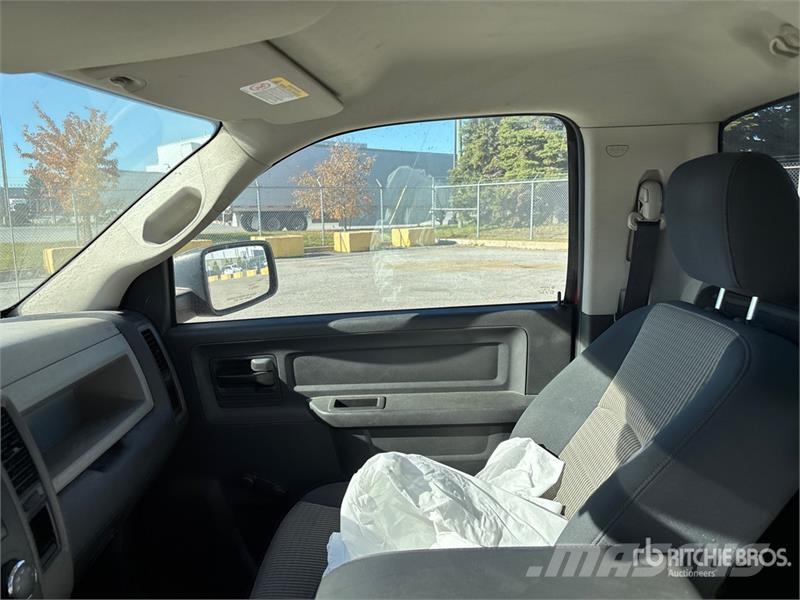 Dodge Ram 1500 Outro
