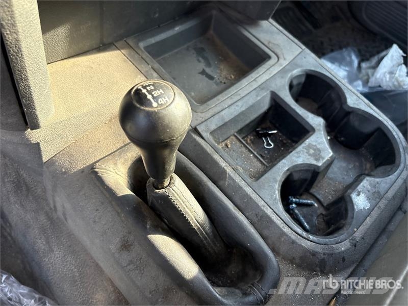 Dodge Ram 5500 Lastbil med lad/Flatbed