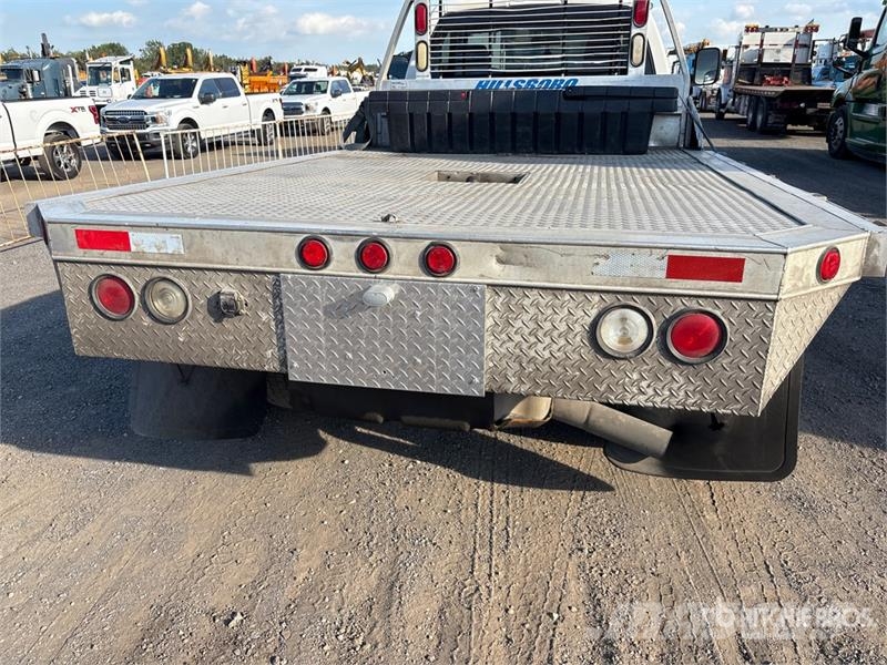 Dodge Ram 5500 Lastbil med lad/Flatbed