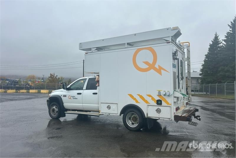 Dodge Ram 5500 Lava-autot