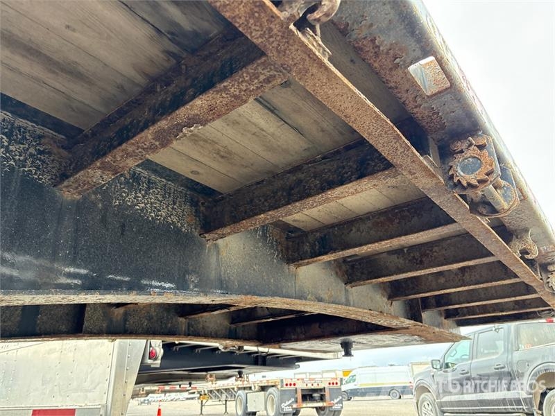 Doepker 53 ft Tri/A Flatbed Trailer (Inoperable) Platformy / Przyczepy z otwieranymi burtami