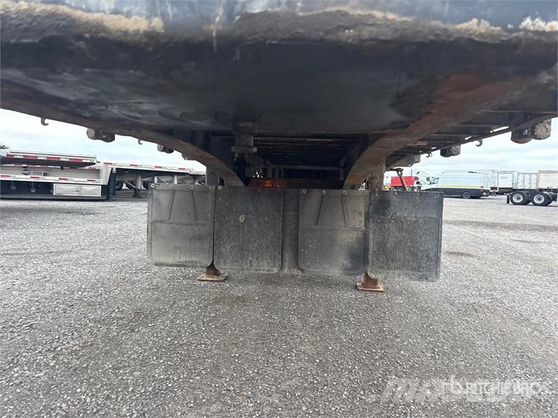 Doepker 53 ft Tri/A Flatbed Trailer Flatbed/Dropside trailers