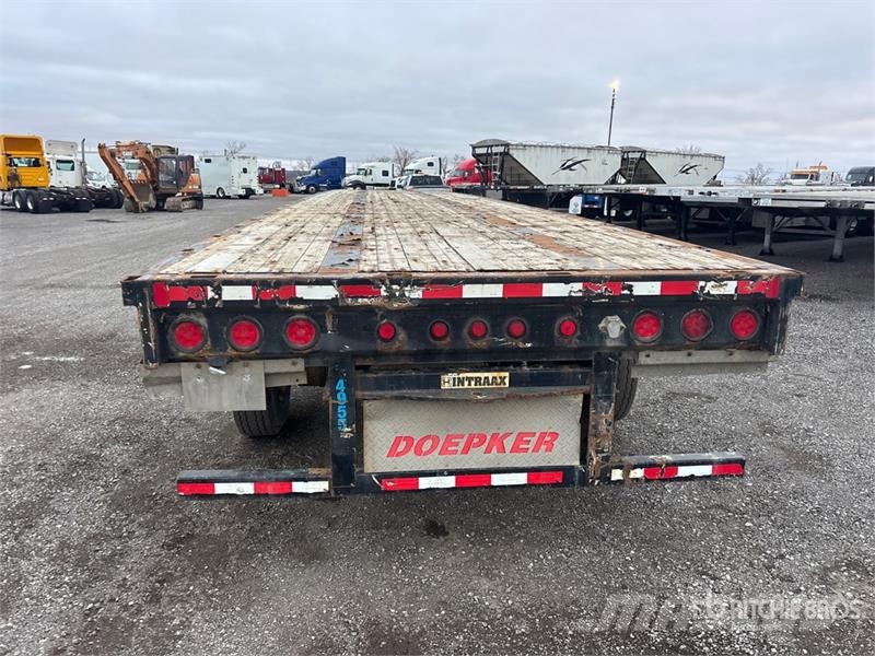 Doepker 53 ft Tri/A Flatbed Trailer Flatbed/Dropside trailers