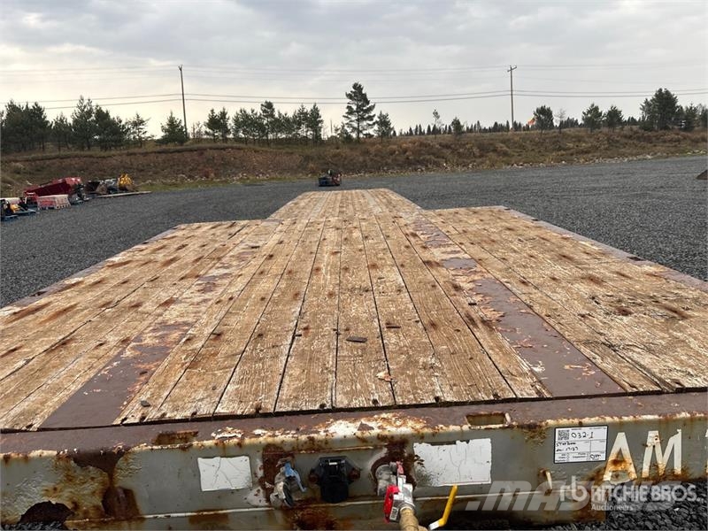 Doepker 53 ft Tri/A Step Deck Trailer Nizki nakladalci